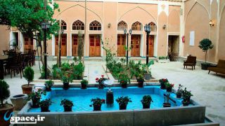 اقامتگاه سنتی یاس - اصفهان
